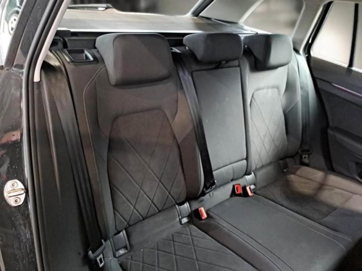 Volkswagen Golf Variant 1.5 eTSI EVO ACT DSG Style (10)