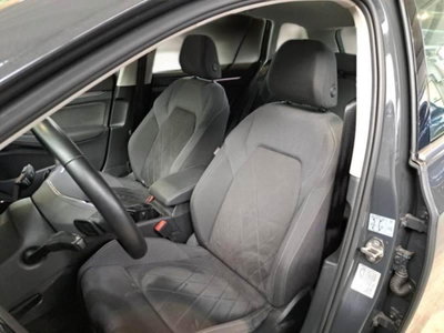 Volkswagen Golf Variant 1.5 eTSI EVO ACT DSG Style (8)