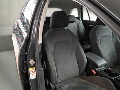 Volkswagen Golf Variant 1.5 eTSI EVO ACT DSG Style (9)