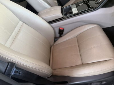 Land Rover Range Rover Velar 2.0D I4 240 CV (14)