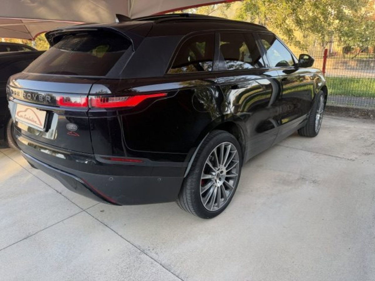 Land Rover Range Rover Velar 2.0D I4 240 CV (6)