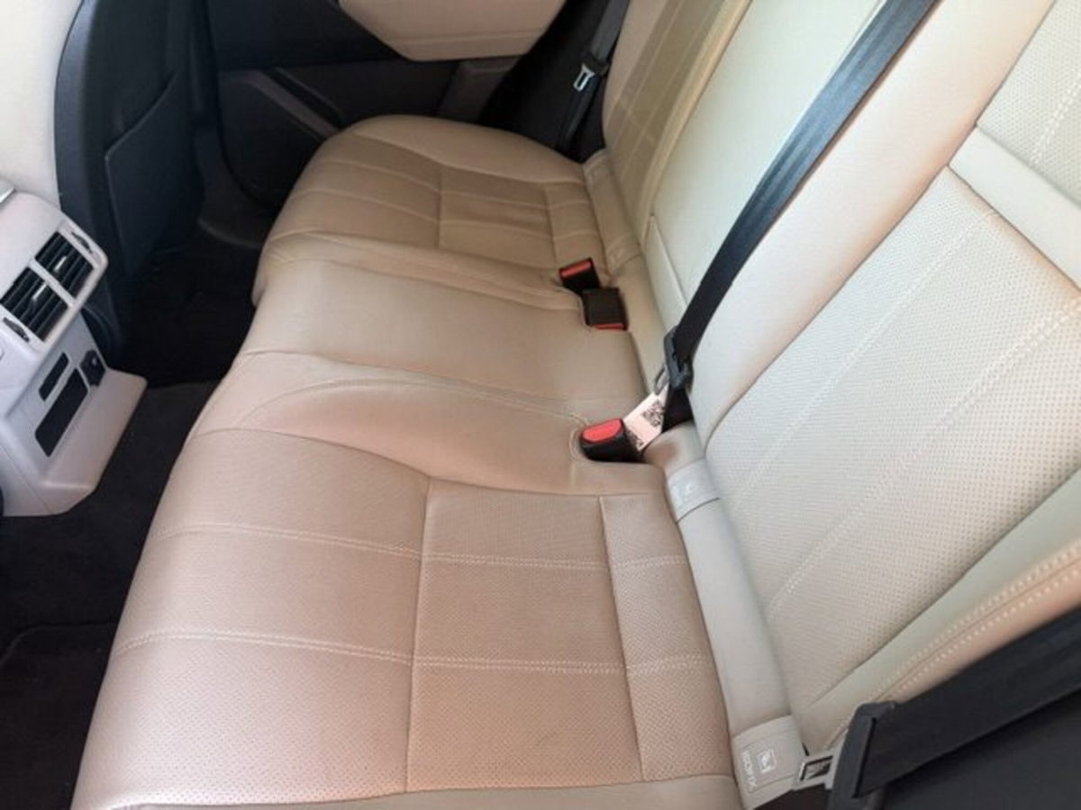 Land Rover Range Rover Velar 2.0D I4 240 CV (9)
