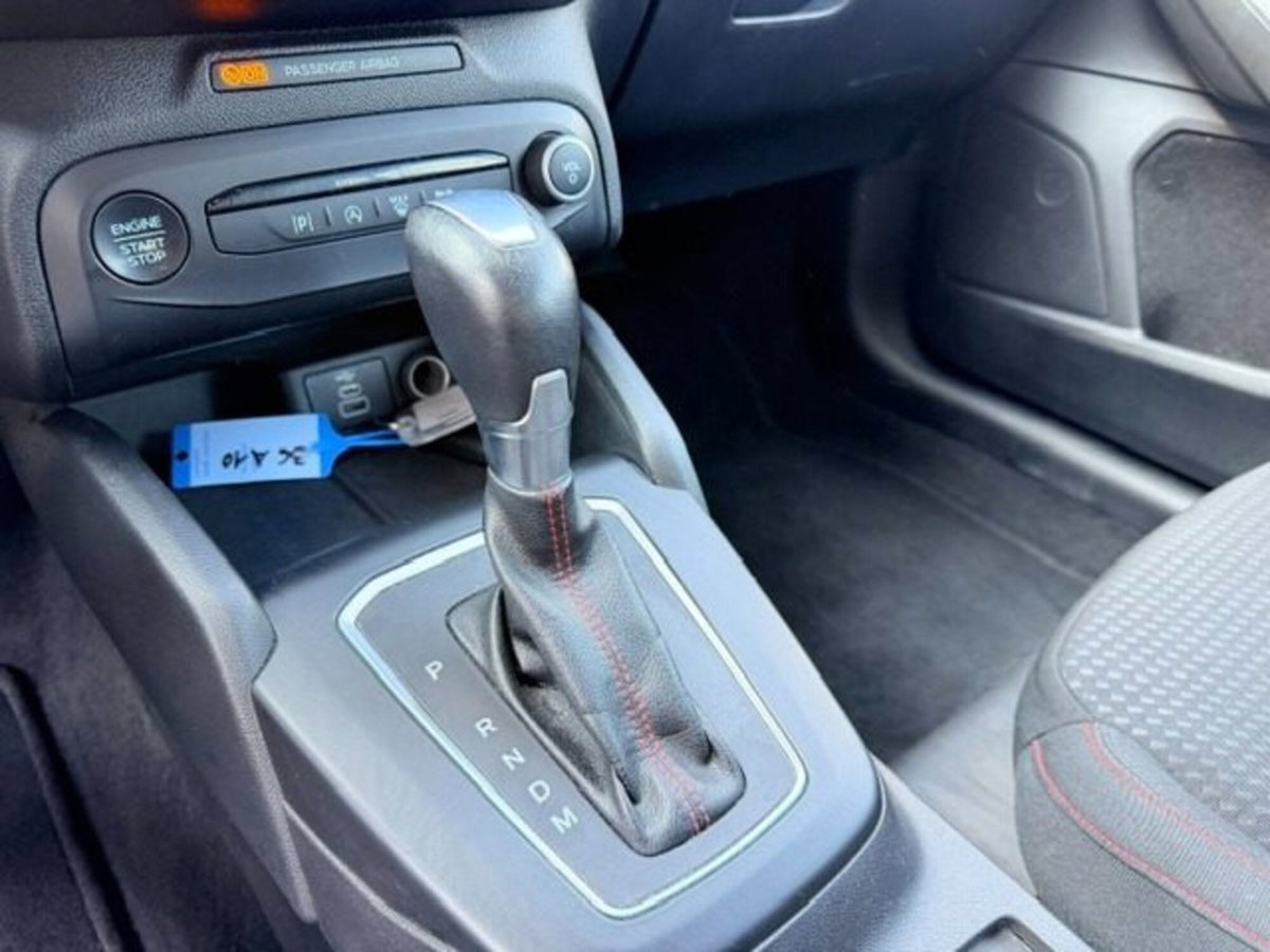 Ford Focus Station Wagon 1.0 EcoBoost Hybrid 125 CV Powershift SW ST-Line Style (11)