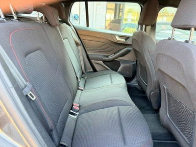 Ford Focus Station Wagon 1.0 EcoBoost Hybrid 125 CV Powershift SW ST-Line Style (7)