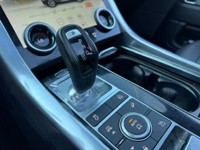 Land Rover Range Rover Sport 3.0D l6 249 CV HSE Dynamic Stealth (16)