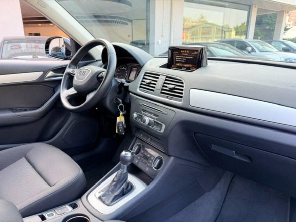 Audi Q3 1.4 TFSI 150 CV COD S tronic Business (11)