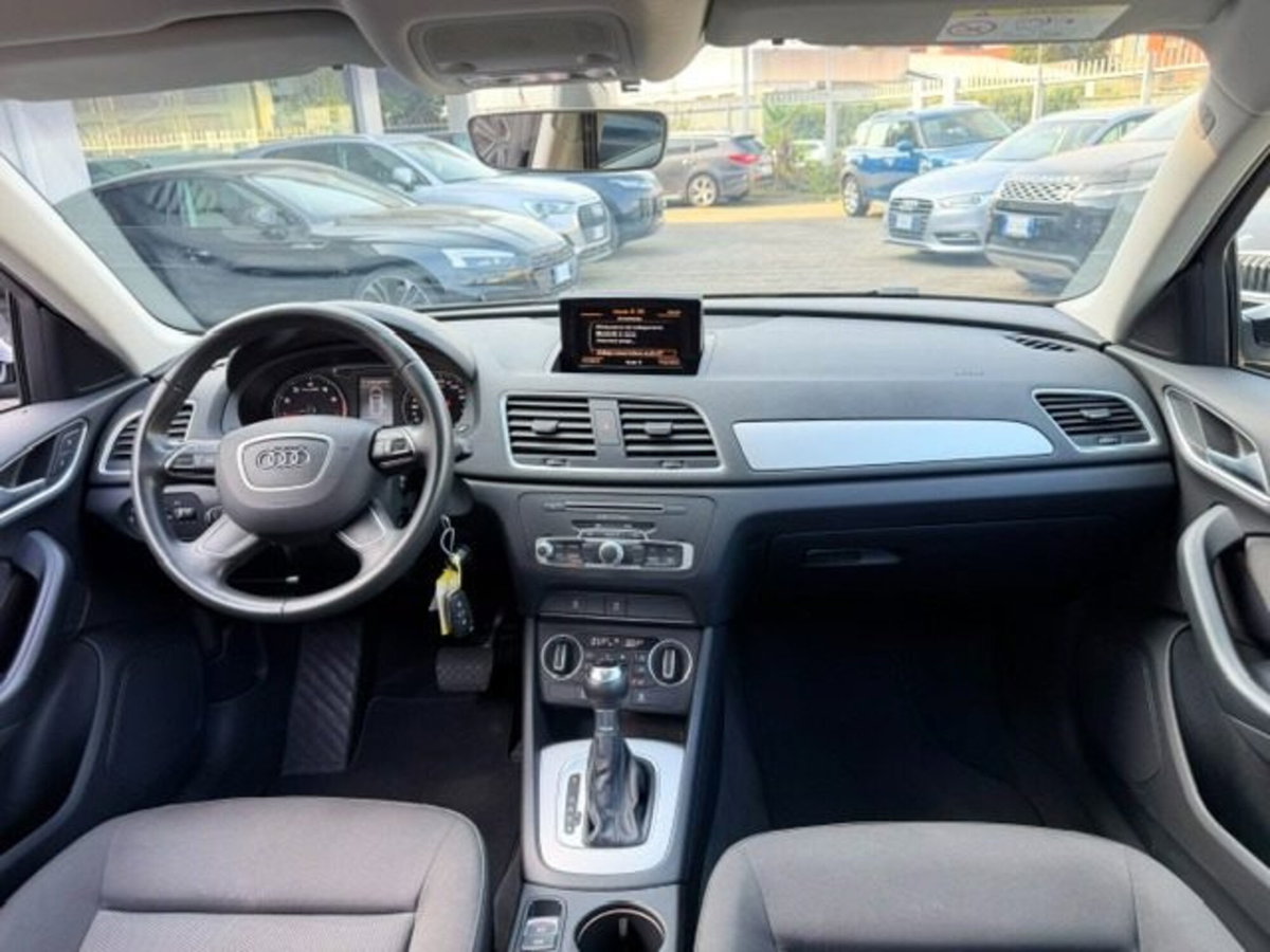 Audi Q3 1.4 TFSI 150 CV COD S tronic Business (9)