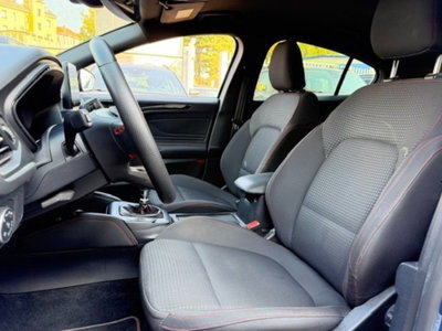 Ford Focus 1.0 EcoBoost Hybrid 155 CV 5p. ST-Line X (9)