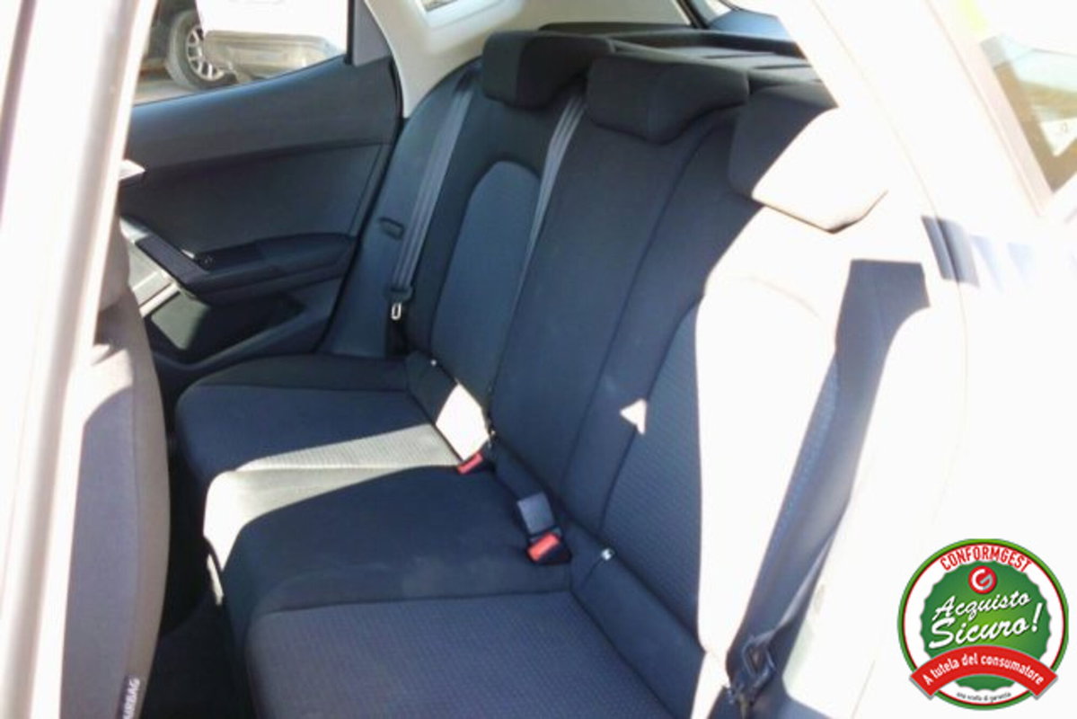 SEAT Arona 1.0 EcoTSI Style (13)