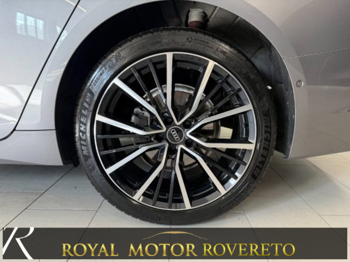 Audi A6 Avant 40 2.0 TDI quattro ultra S tronic Business (7)