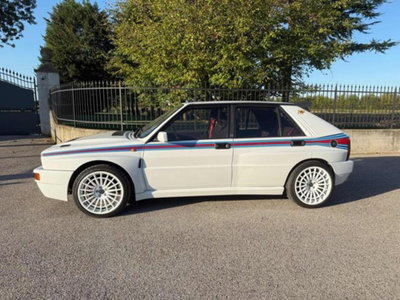 Lancia Delta turbo 16V HF integrale 5 (2)