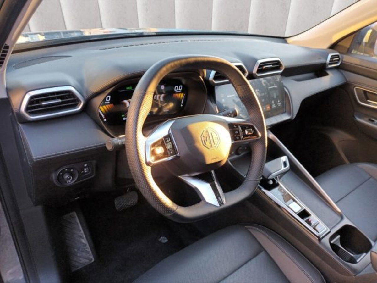 Mg ZS 1.5 hybrid+ Luxury auto (12)
