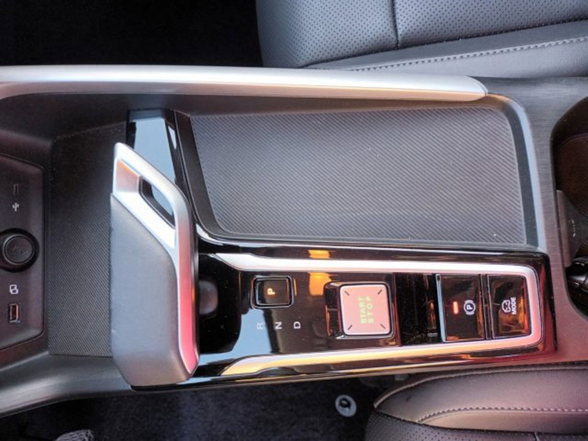 Mg ZS 1.5 hybrid+ Luxury auto (15)