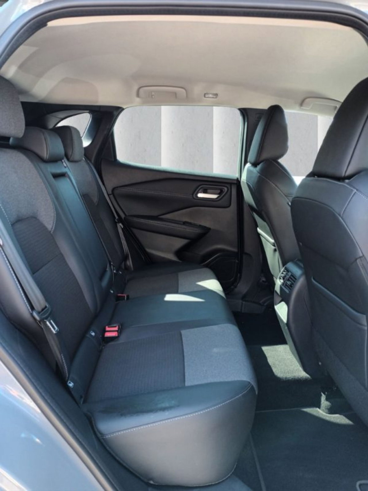 Nissan Qashqai 1.3 mhev N-Connecta 2wd 158cv (10)