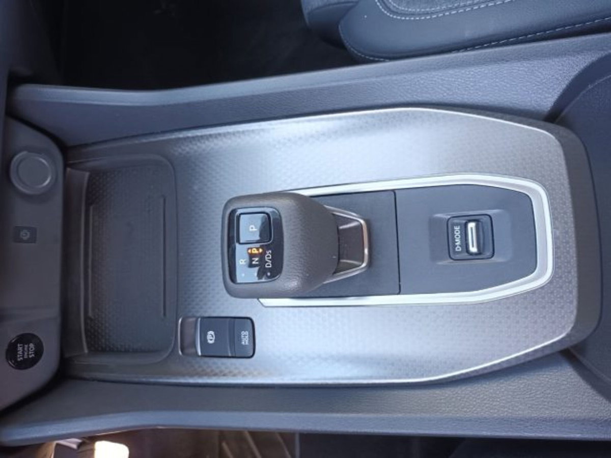 Nissan Qashqai 1.3 mhev N-Connecta 2wd 158cv (17)