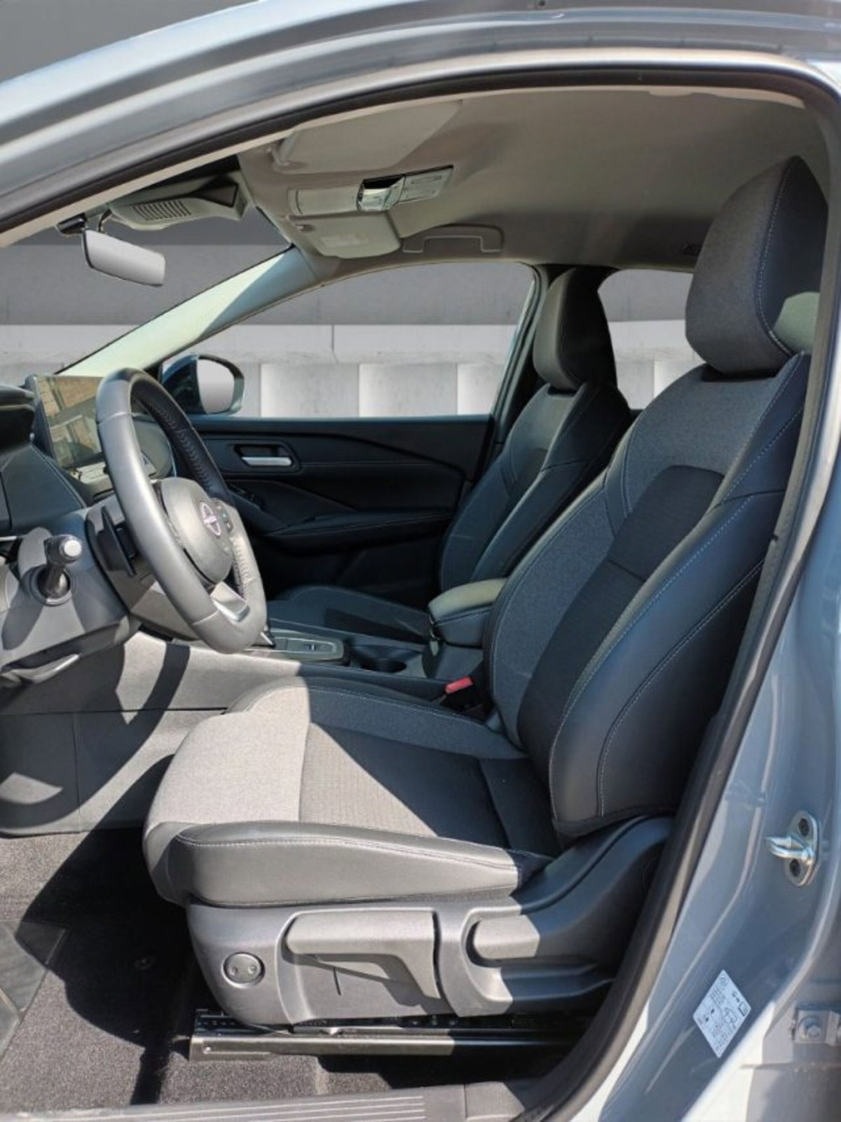Nissan Qashqai 1.3 mhev N-Connecta 2wd 158cv (8)