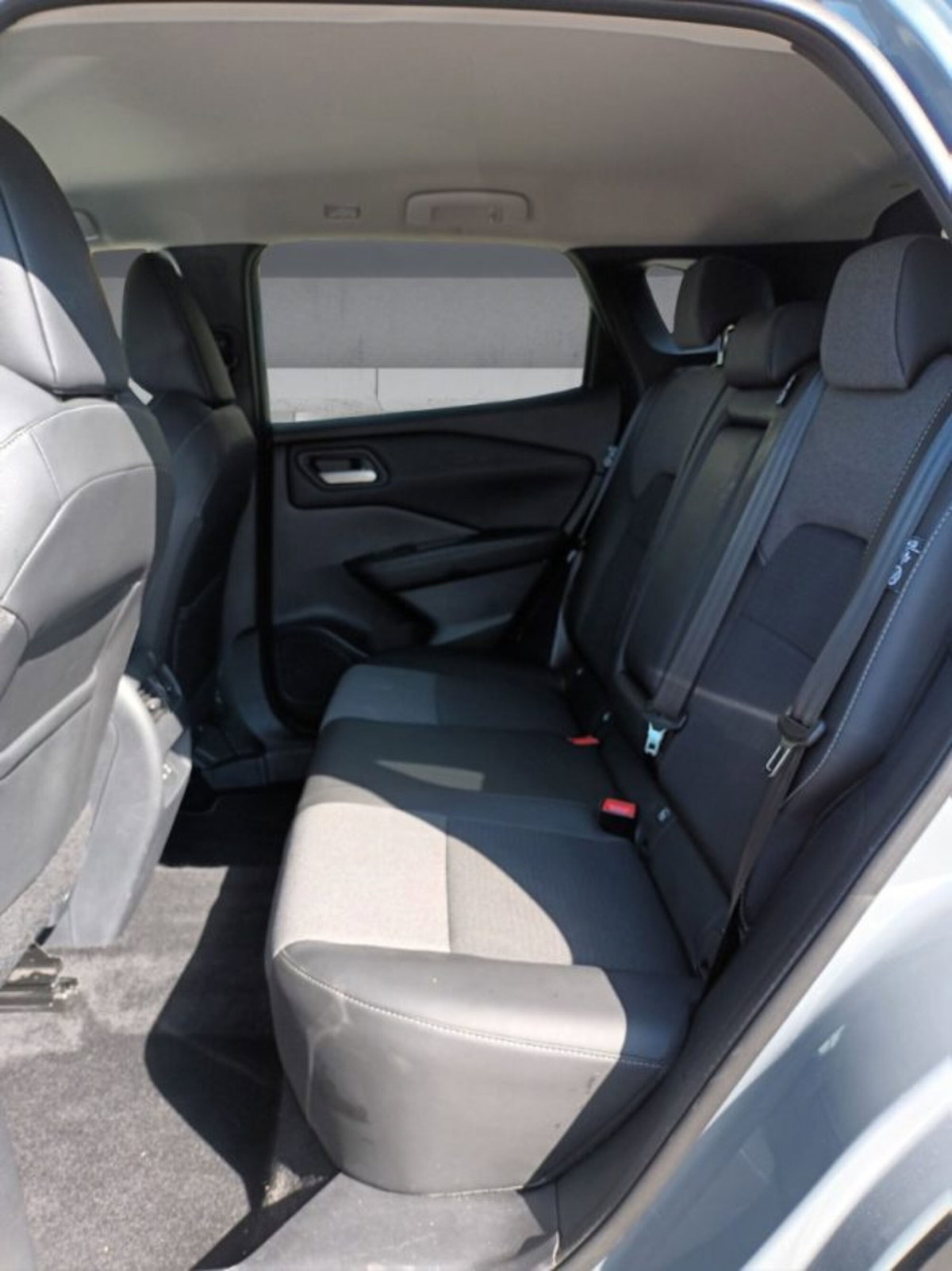 Nissan Qashqai 1.3 mhev N-Connecta 2wd 158cv (9)