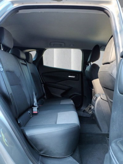 Nissan Qashqai 1.3 mhev N-Connecta 2wd 158cv (10)