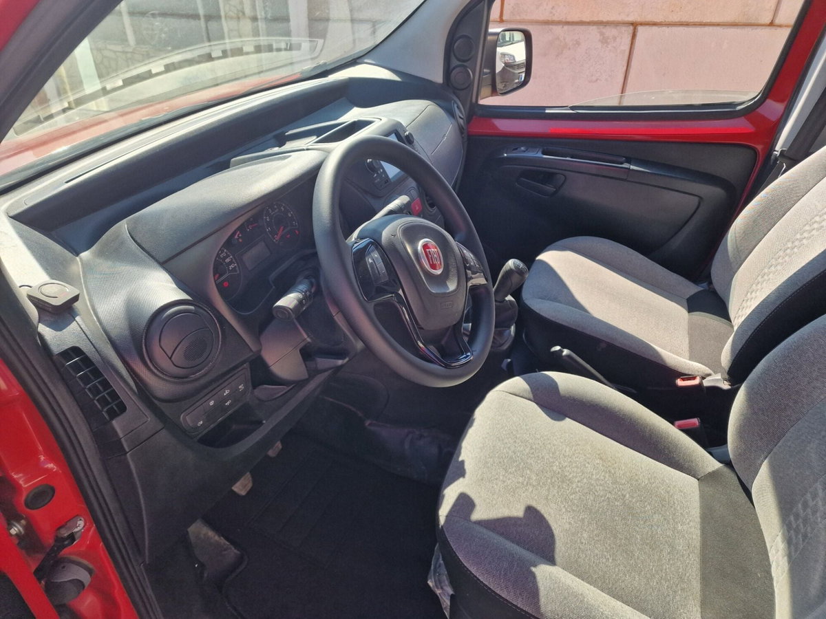 Fiat Fiorino 1.3 MJT 95CV Combi Semi Adventure (8)