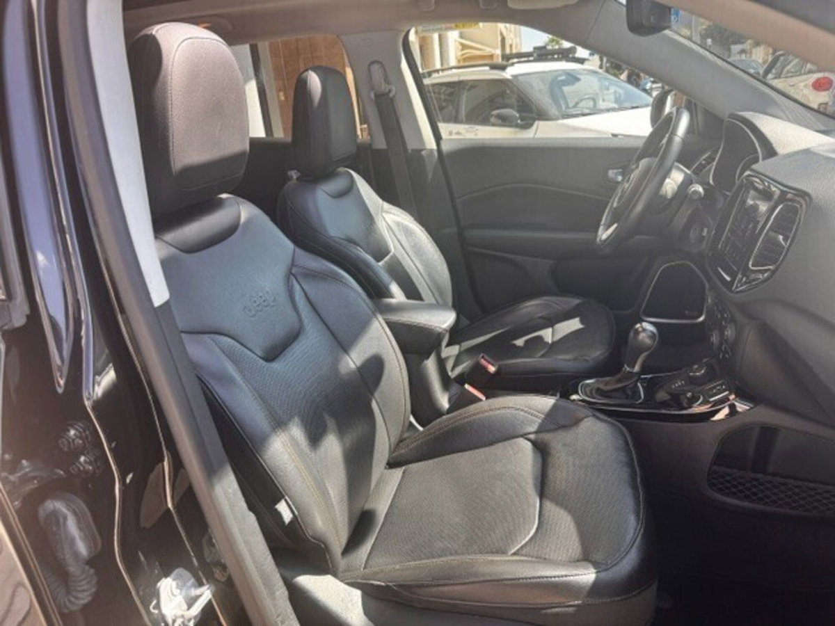 Jeep Compass 2.0 Multijet II aut. 4WD Limited (15)
