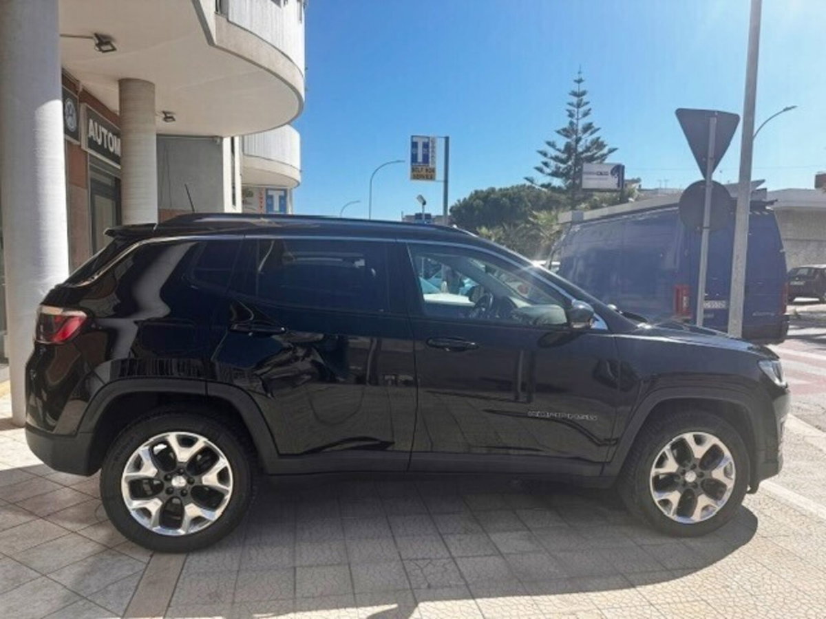 Jeep Compass 2.0 Multijet II aut. 4WD Limited (8)