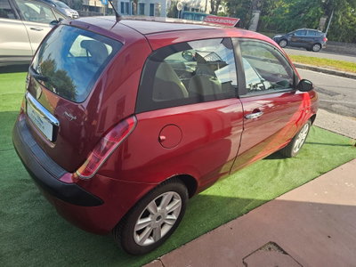 Lancia Ypsilon Multijet 16V Platino (7)