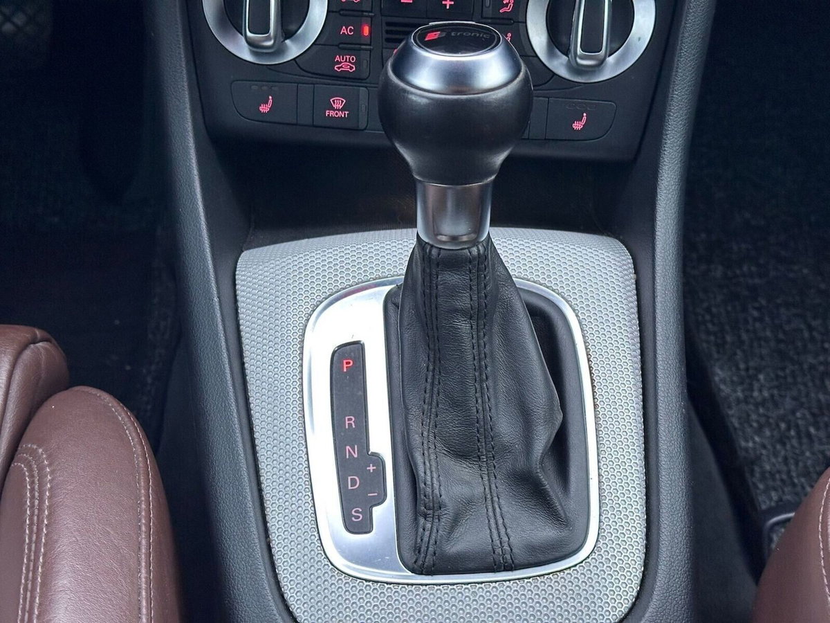 Audi Q3 2.0 TDI 177 CV quattro S tronic Advanced Plus (11)