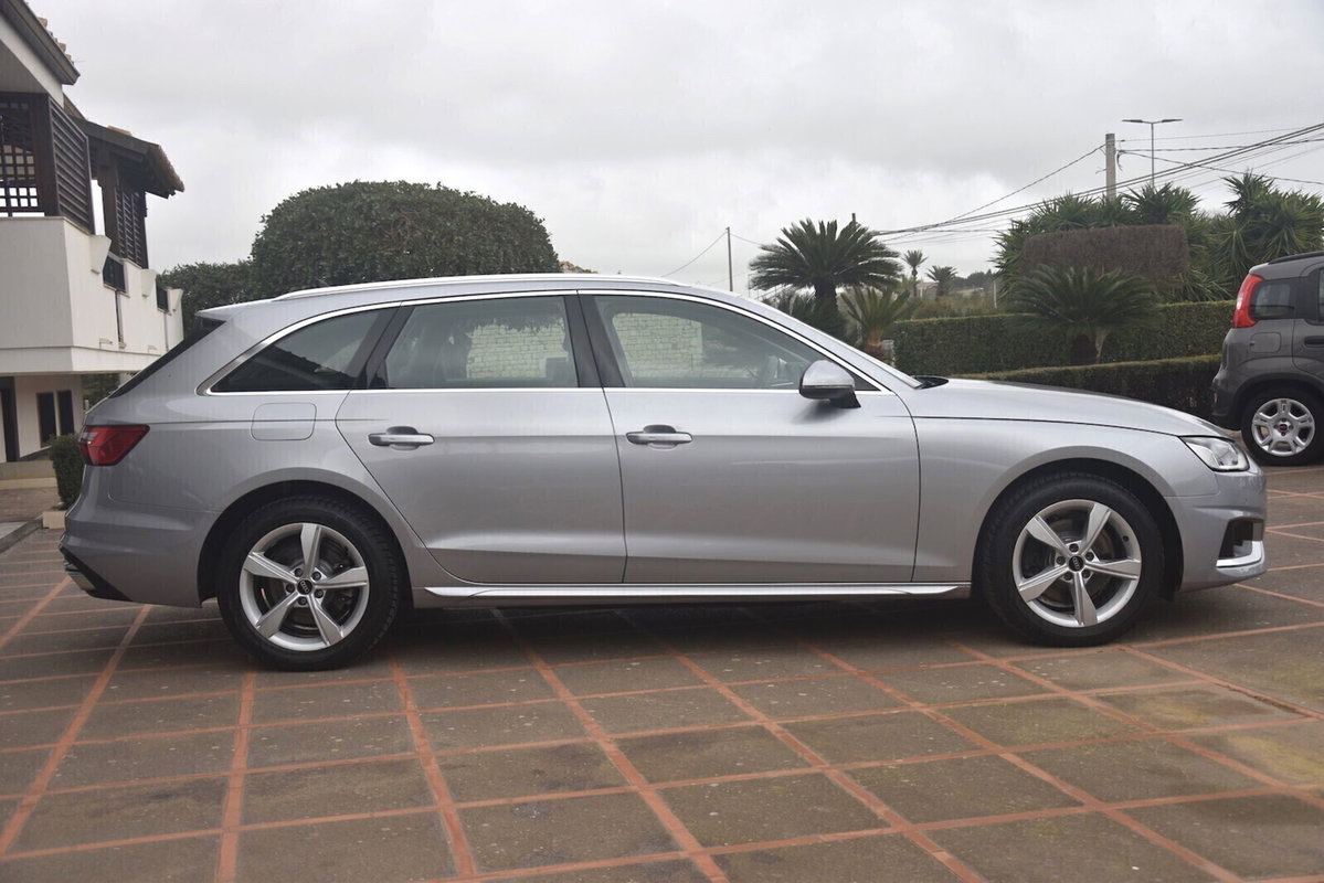 Audi A4 Avant 35 2.0 tdi mhev Business Advanced 163cv s-tronic (4)