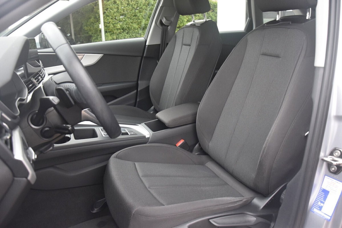 Audi A4 Avant 35 2.0 tdi mhev Business Advanced 163cv s-tronic (8)