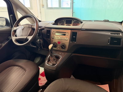 Lancia Musa 1.6 Multijet Oro (18)