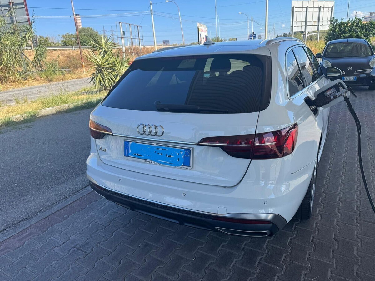 Audi A4 Avant 1.8 TFSI 170CV (6)