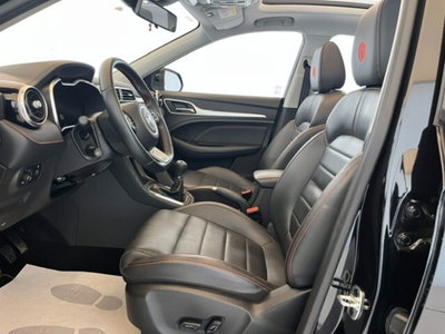 Mg ZS ZS 1.0 Luxury (10)