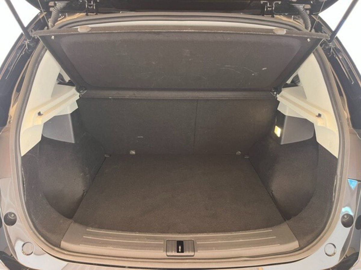 Mg ZS ZS 1.0 Luxury (14)