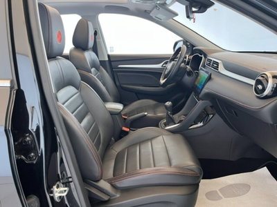 Mg ZS ZS 1.0 Luxury (16)