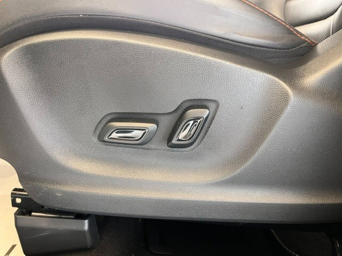 Mg ZS ZS 1.0 Luxury (20)