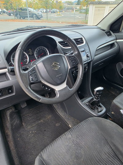 Suzuki Swift 1.3 DDiS 3 porte GL Top (12)
