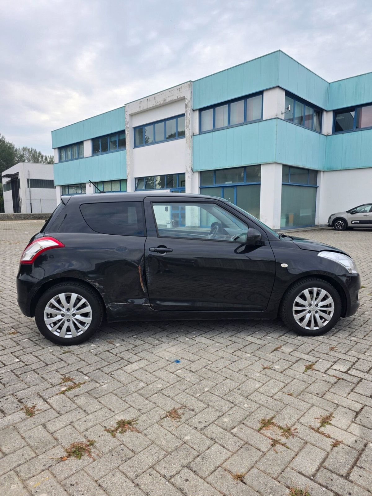 Suzuki Swift 1.3 DDiS 3 porte GL Top (5)