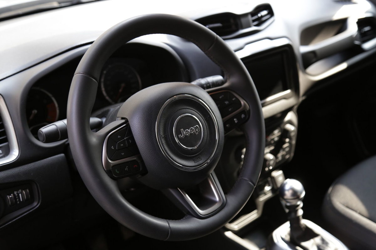 Jeep Renegade 1.0 T3 Limited (9)