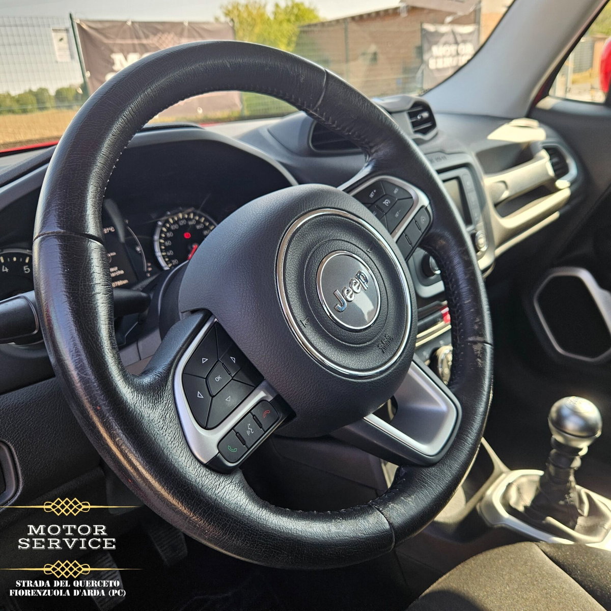 Jeep Renegade 1.4 MultiAir Longitude (14)