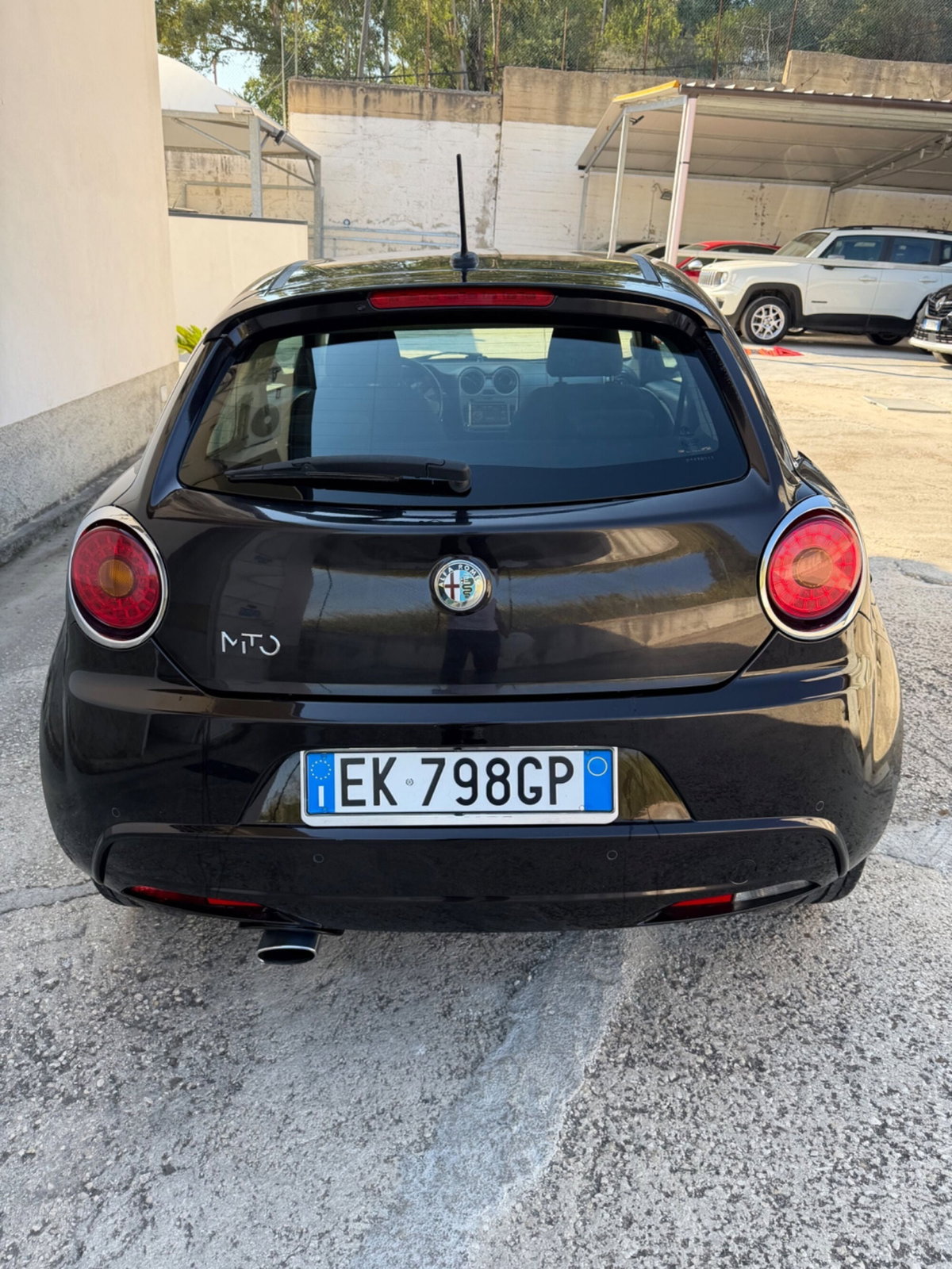 Alfa Romeo MiTo 1.6 JTDm-2 S&S Distinctive Sport Pack (4)