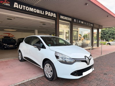 Renault Clio 1.2 75CV 5 porte Van usata