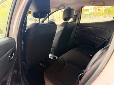 Renault Clio 1.2 75CV 5 porte Van (13)