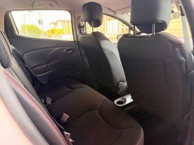 Renault Clio 1.2 75CV 5 porte Van (14)