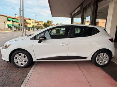 Renault Clio 1.2 75CV 5 porte Van (5)