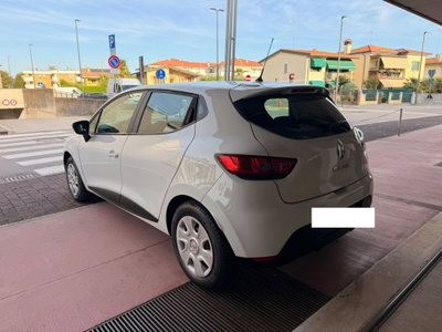 Renault Clio 1.2 75CV 5 porte Van (6)