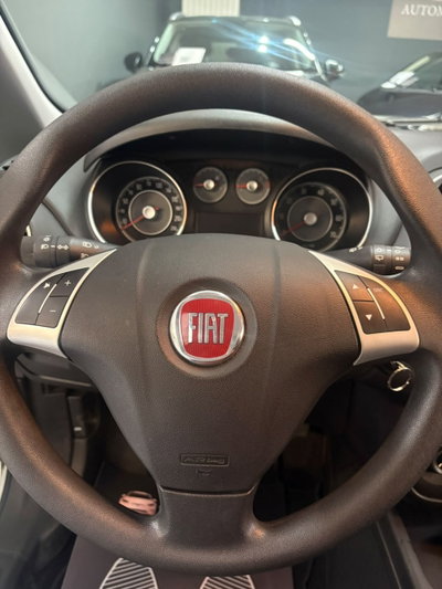 Fiat Punto 1.2 8V 3 porte Street (12)