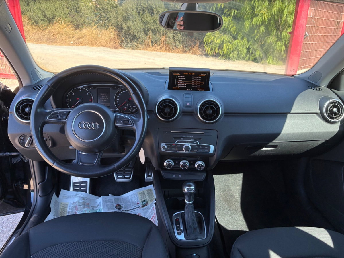 Audi A1 1.4 TDI S tronic Metal plus (11)