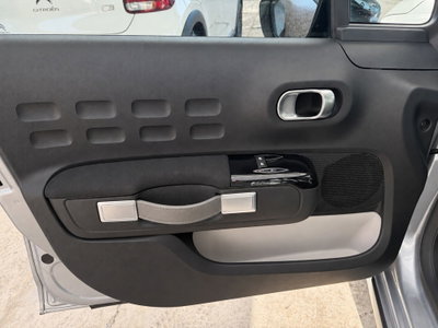 Citroen C3 BlueHDi 100 S&S Shine Pack (13)
