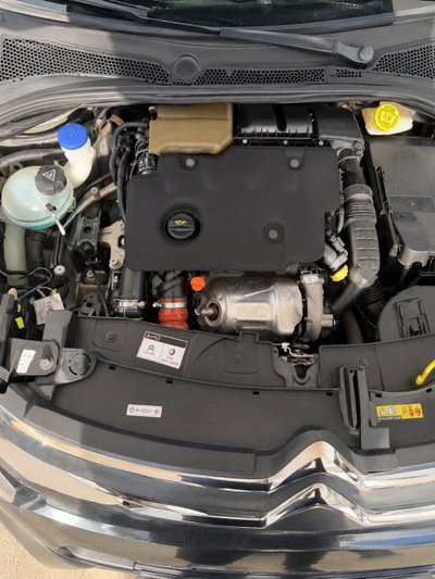 Citroen C3 BlueHDi 100 S&S Shine Pack (16)