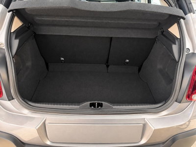 Citroen C3 BlueHDi 100 S&S Shine Pack (17)